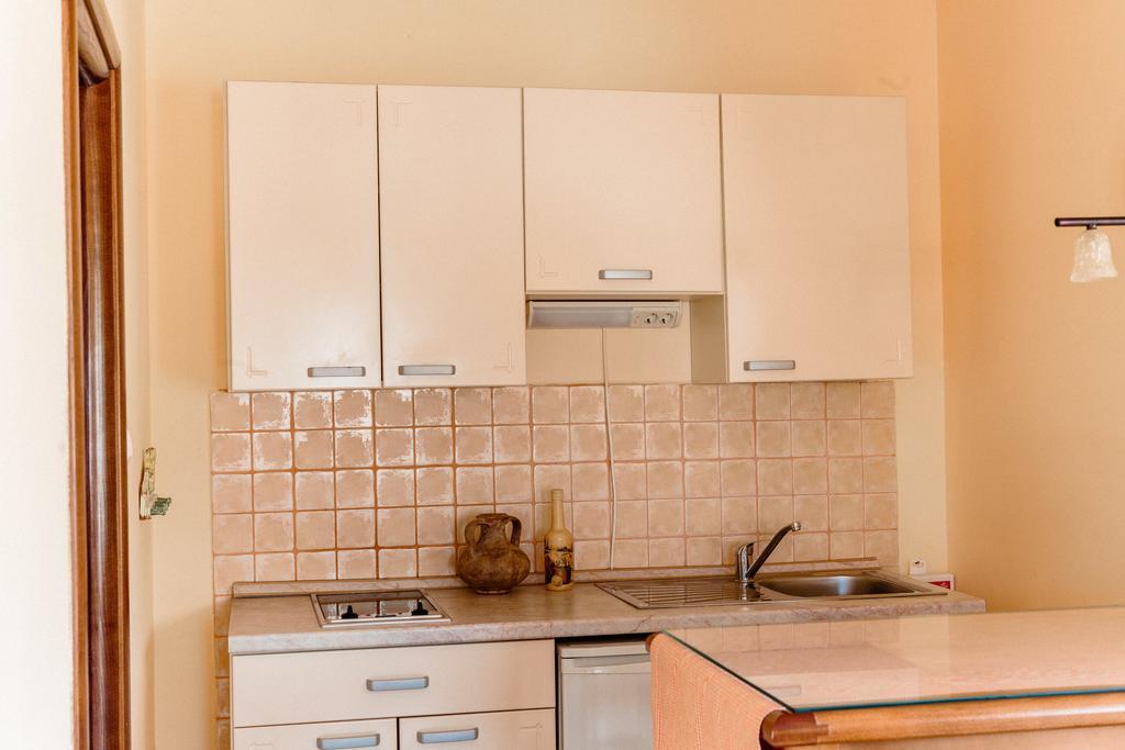 Damonte - Apartments And Rooms Будва Екстер'єр фото
